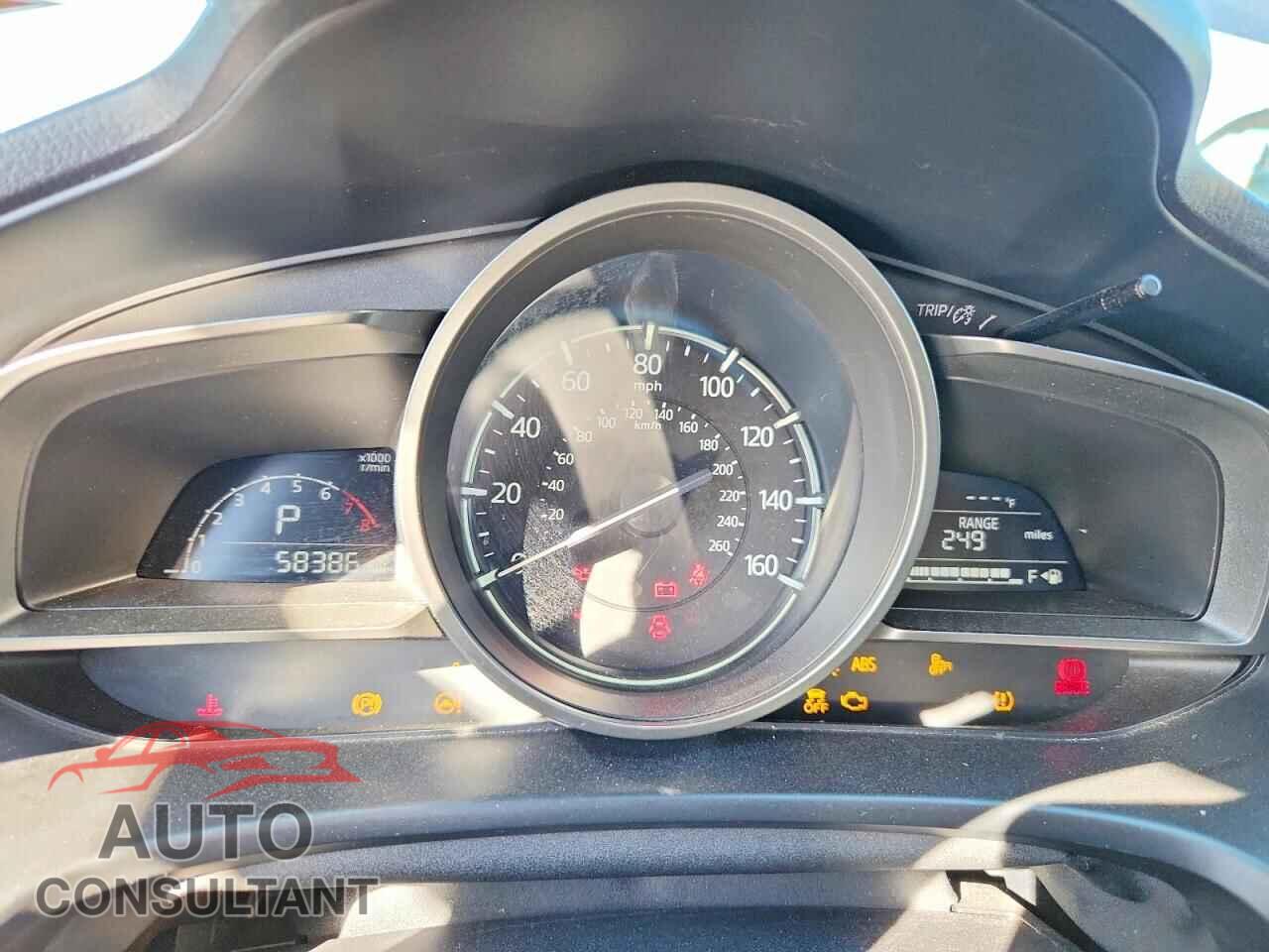 MAZDA 3 2017 - 3MZBN1U71HM122640