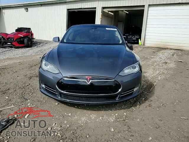 TESLA MODEL S 2013 - 5YJSA1DN0DFP26935