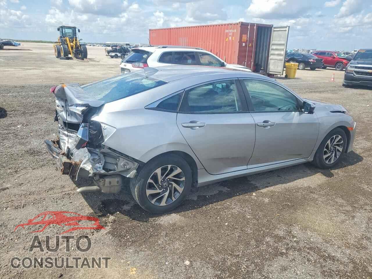 HONDA CIVIC 2017 - 19XFC2F72HE228876