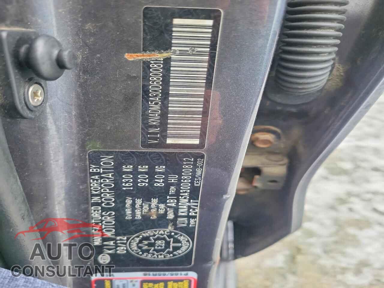 KIA RIO 2013 - KNADM5A30D6800812