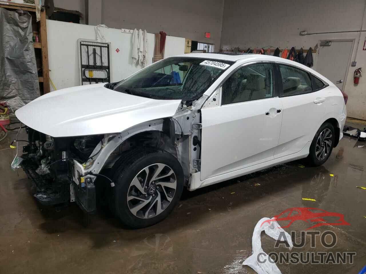 HONDA CIVIC 2018 - 19XFC2F75JE017614