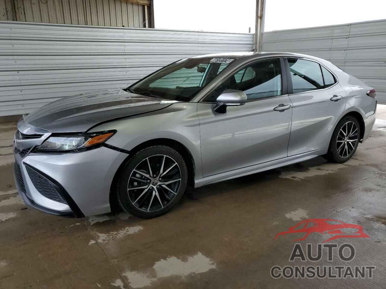 TOYOTA CAMRY 2022 - 4T1G11AKXNU623543