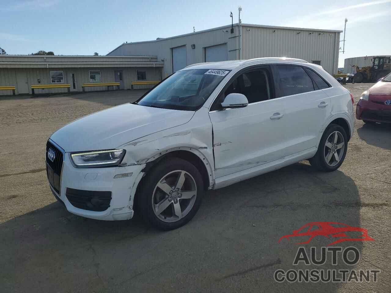 AUDI Q3 2015 - WA1EFCFS5FR008916