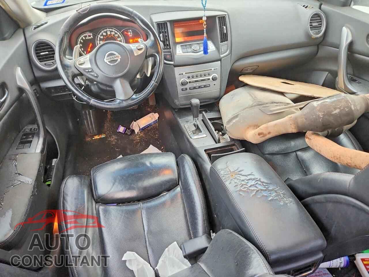 NISSAN MAXIMA 2010 - 1N4AA5AP1AC803867