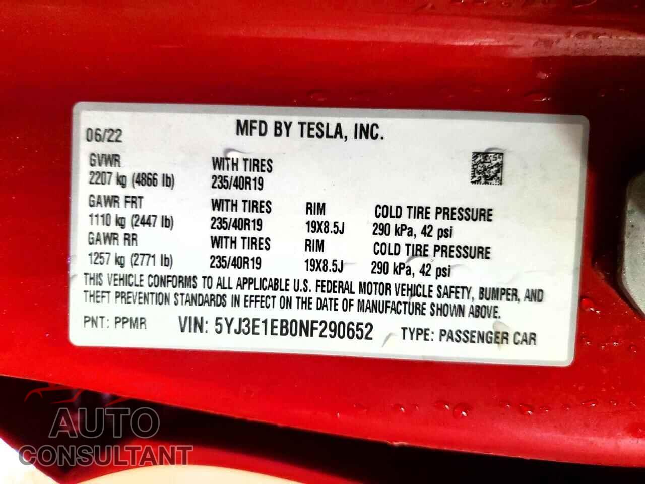 TESLA MODEL 3 2022 - 5YJ3E1EB0NF290652