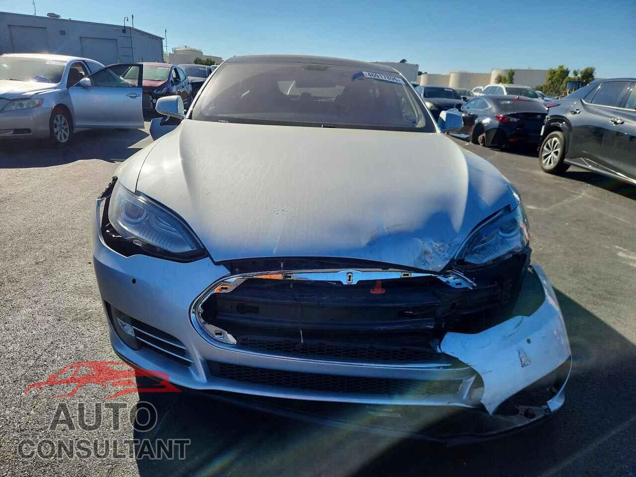 TESLA MODEL S 2013 - 5YJSA1CN2DFP22449
