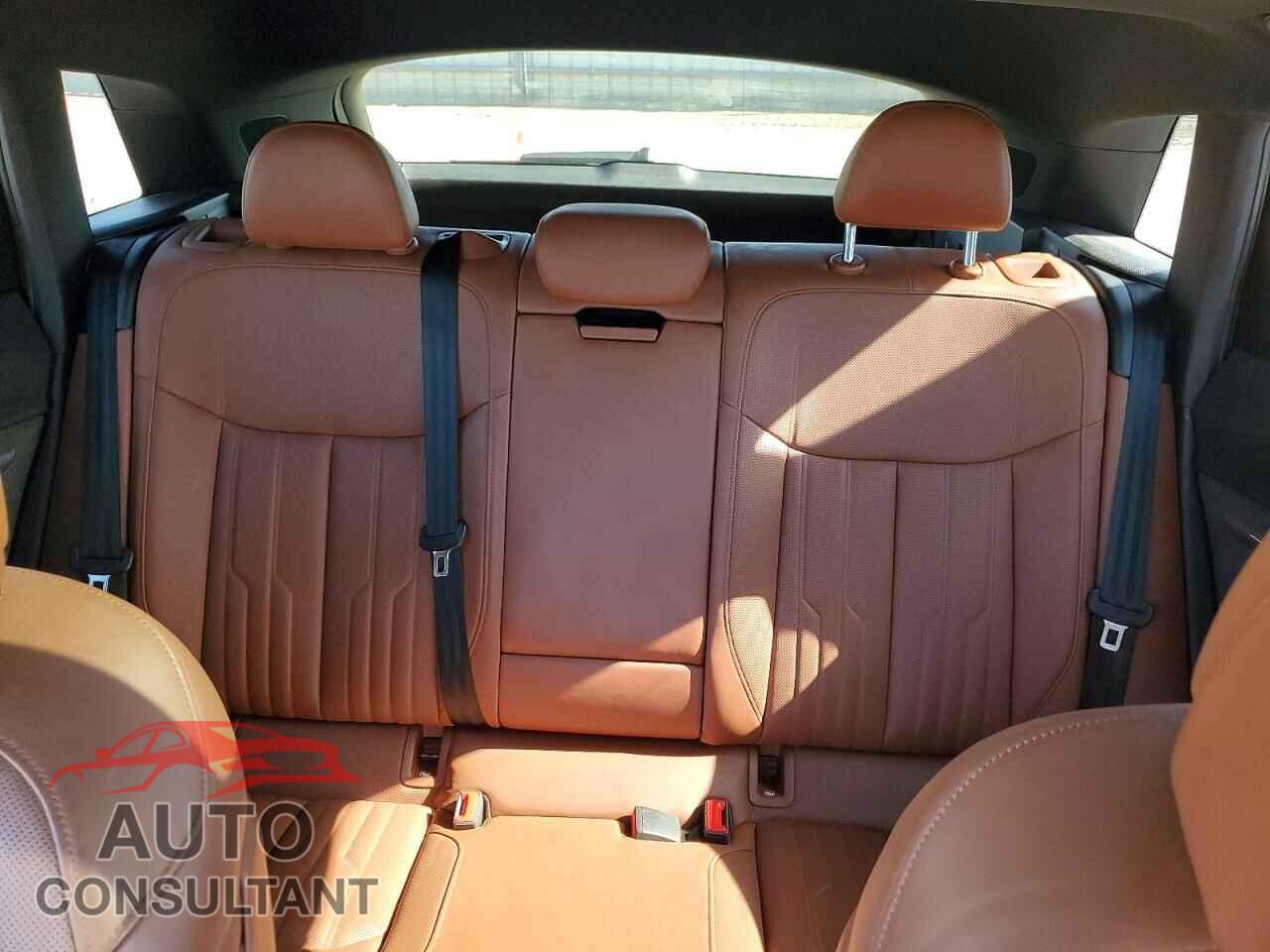 AUDI E-TRON 2019 - WA1VAAGE5KB012480