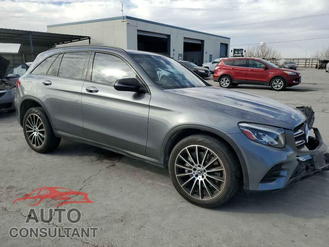 MERCEDES-BENZ GLC-CLASS 2018 - WDC0G4JB3JV094036