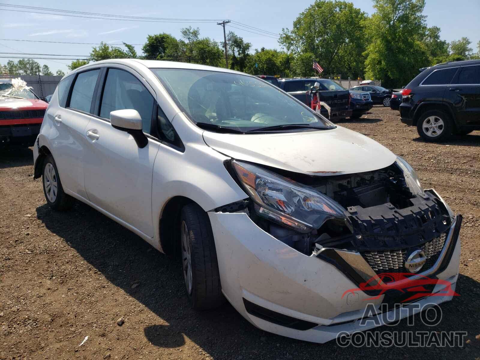 NISSAN VERSA 2018 - 3N1CE2CP8JL355251