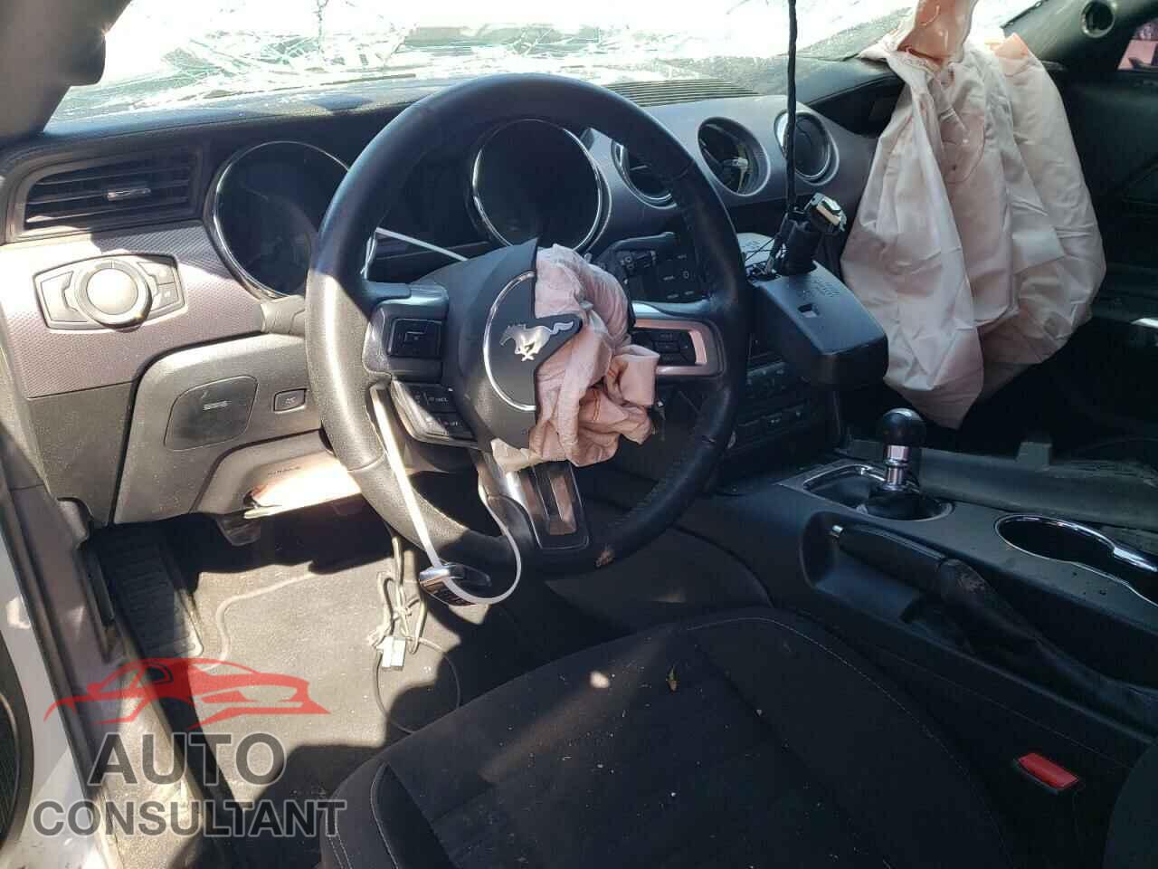 FORD MUSTANG 2017 - 1FA6P8CF0H5251092