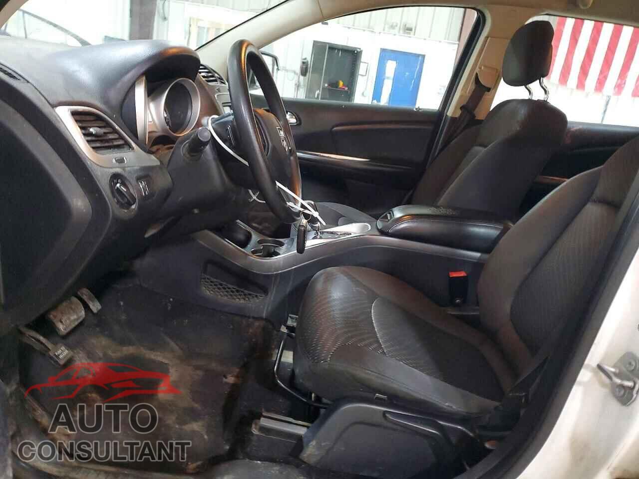 DODGE JOURNEY 2015 - 3C4PDCAB2FT605881