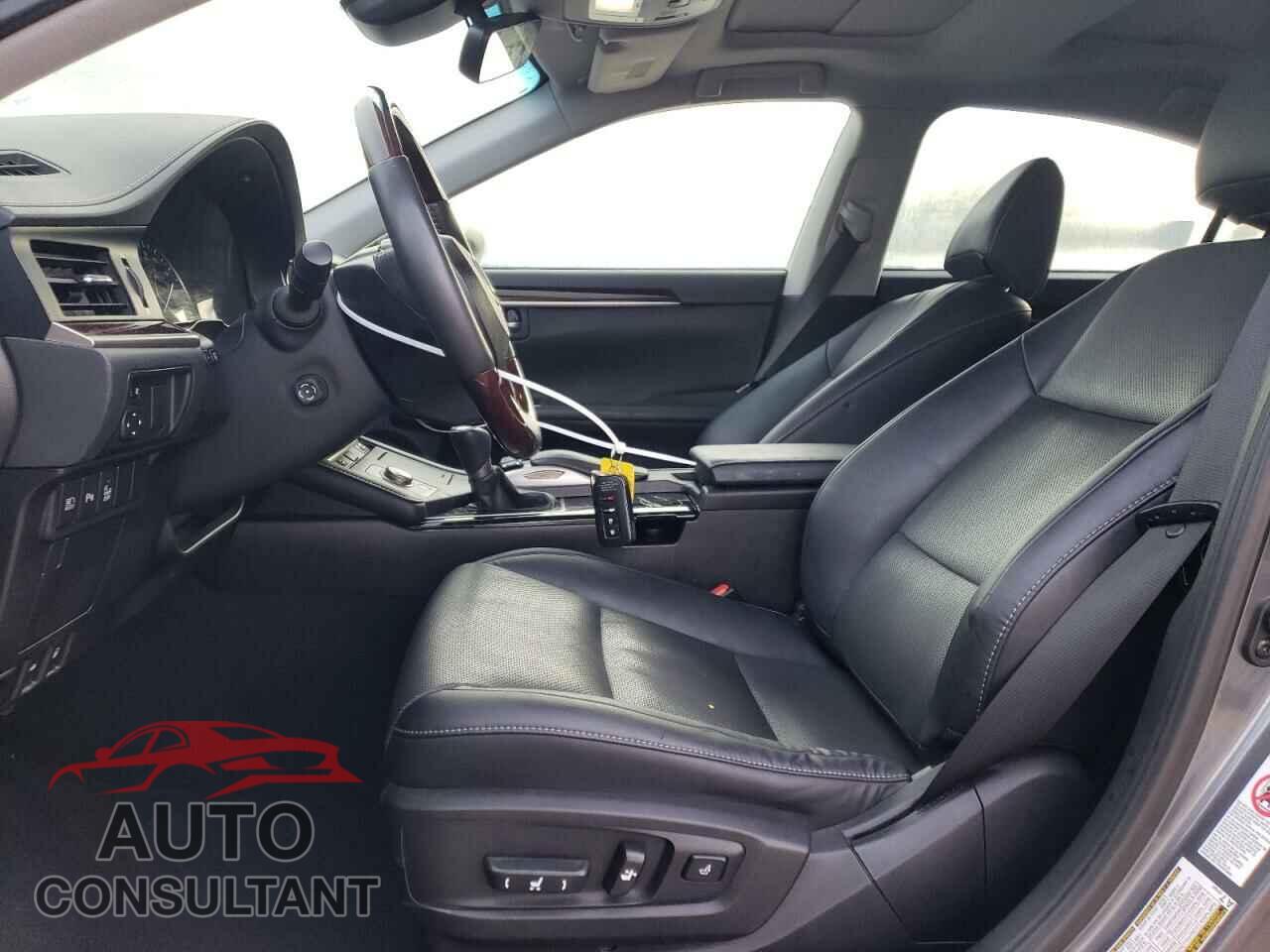 LEXUS ES350 2017 - 58ABK1GG5HU044340