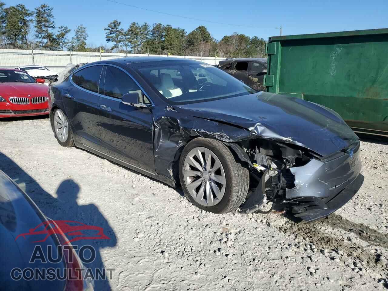 TESLA MODEL S 2018 - 5YJSA1E26JF283528