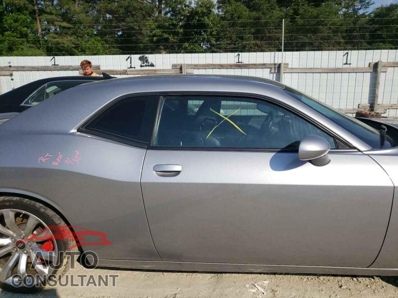 DODGE CHALLENGER 2018 - 2C3CDZBT9JH154706