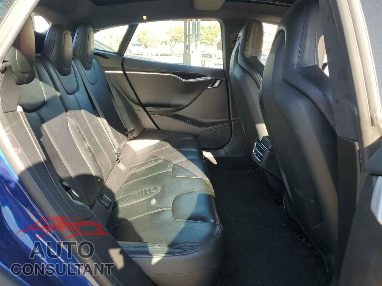 TESLA MODEL S 2016 - 5YJSA1E17GF146825