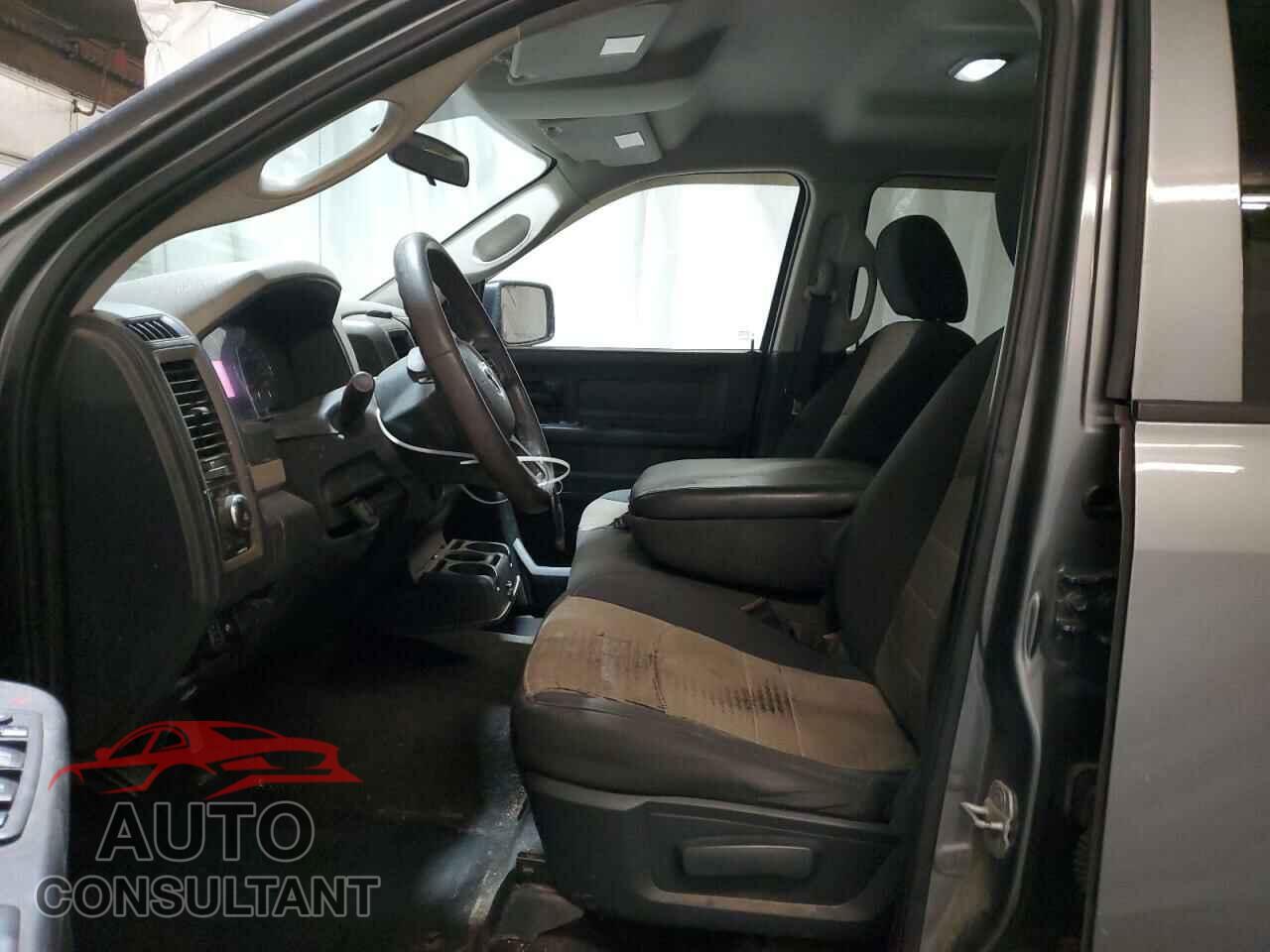 DODGE RAM 1500 2012 - 1C6RD7FT4CS163823