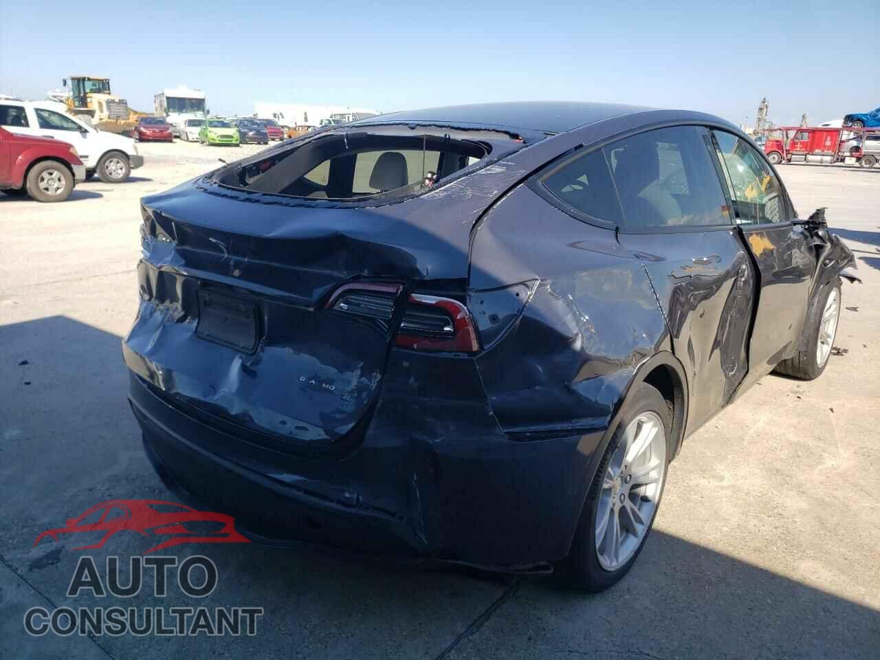 TESLA MODEL Y 2020 - 5YJYGDEEXLF027383