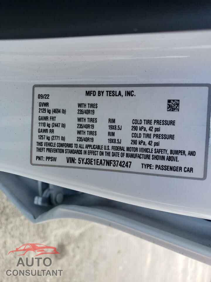 TESLA MODEL 3 2022 - 5YJ3E1EA7NF374247