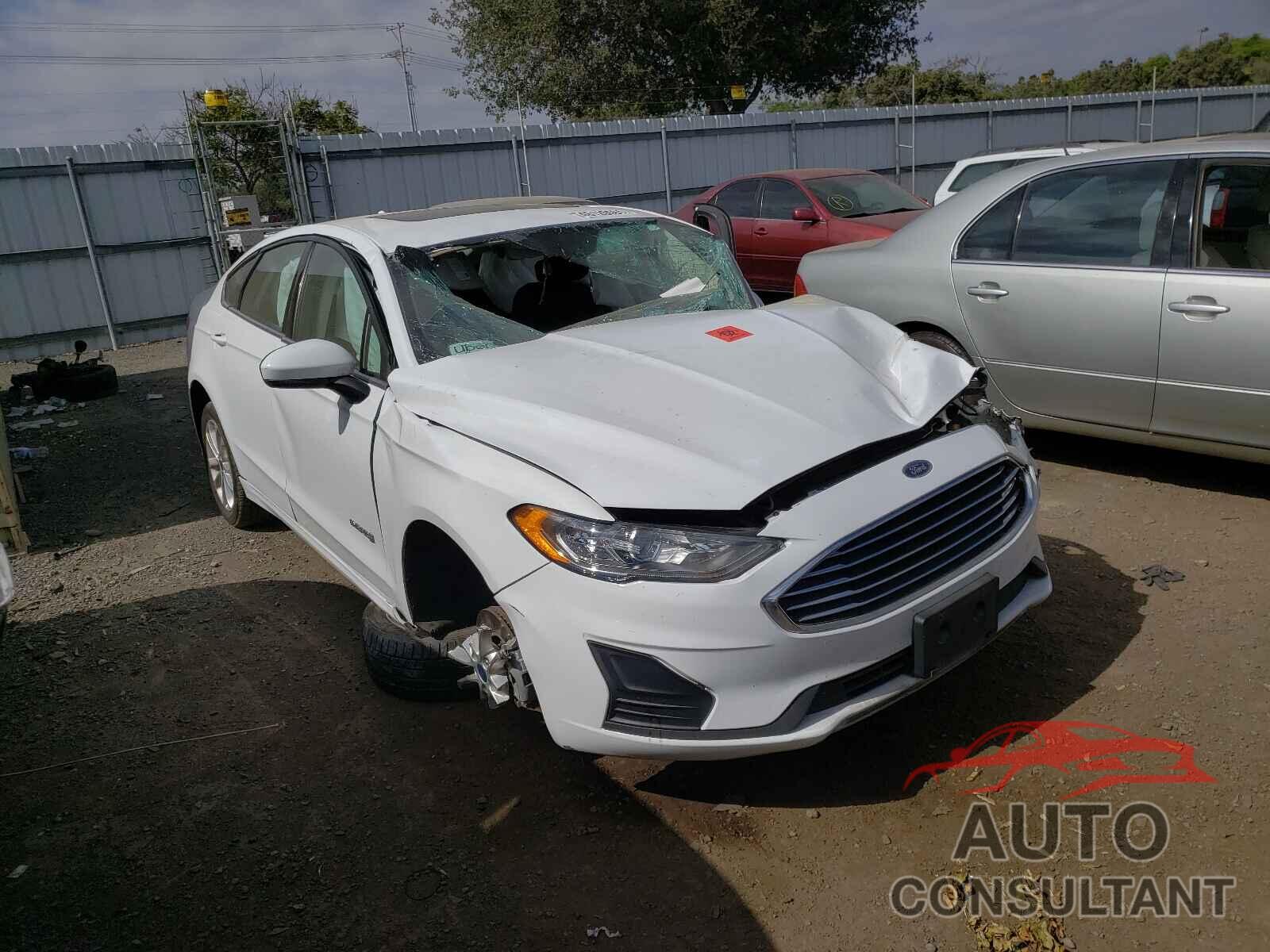 FORD FUSION 2019 - 3FA6P0LU9KR106394