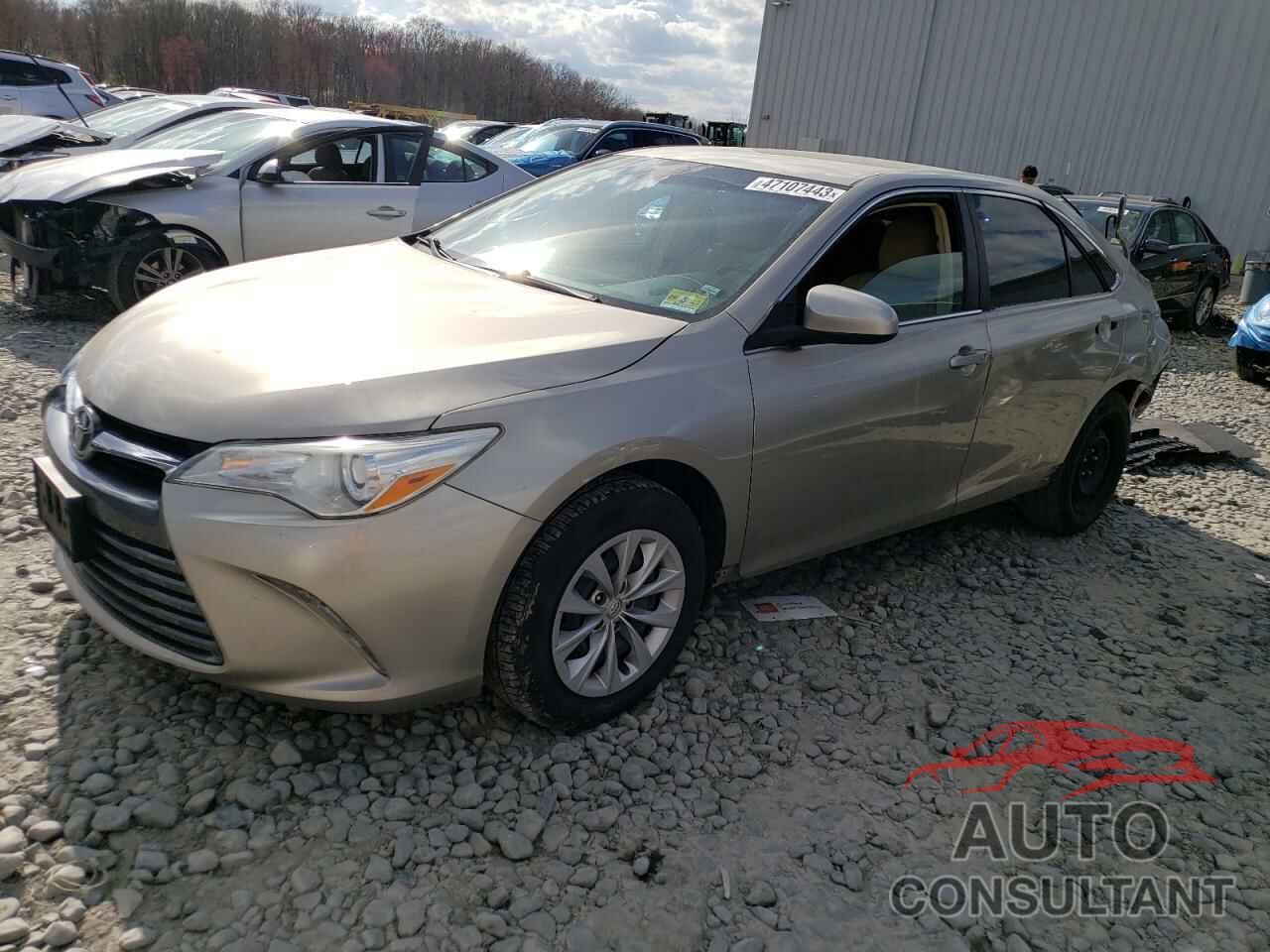 TOYOTA CAMRY 2016 - 4T4BF1FK3GR577499