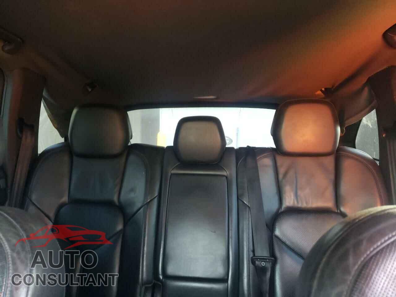 PORSCHE CAYENNE 2011 - WP1AB2A24BLA55206