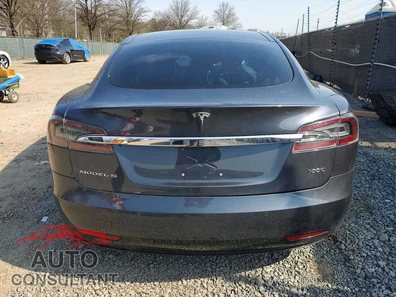 TESLA MODEL S 2017 - 5YJSA1E27HF206113