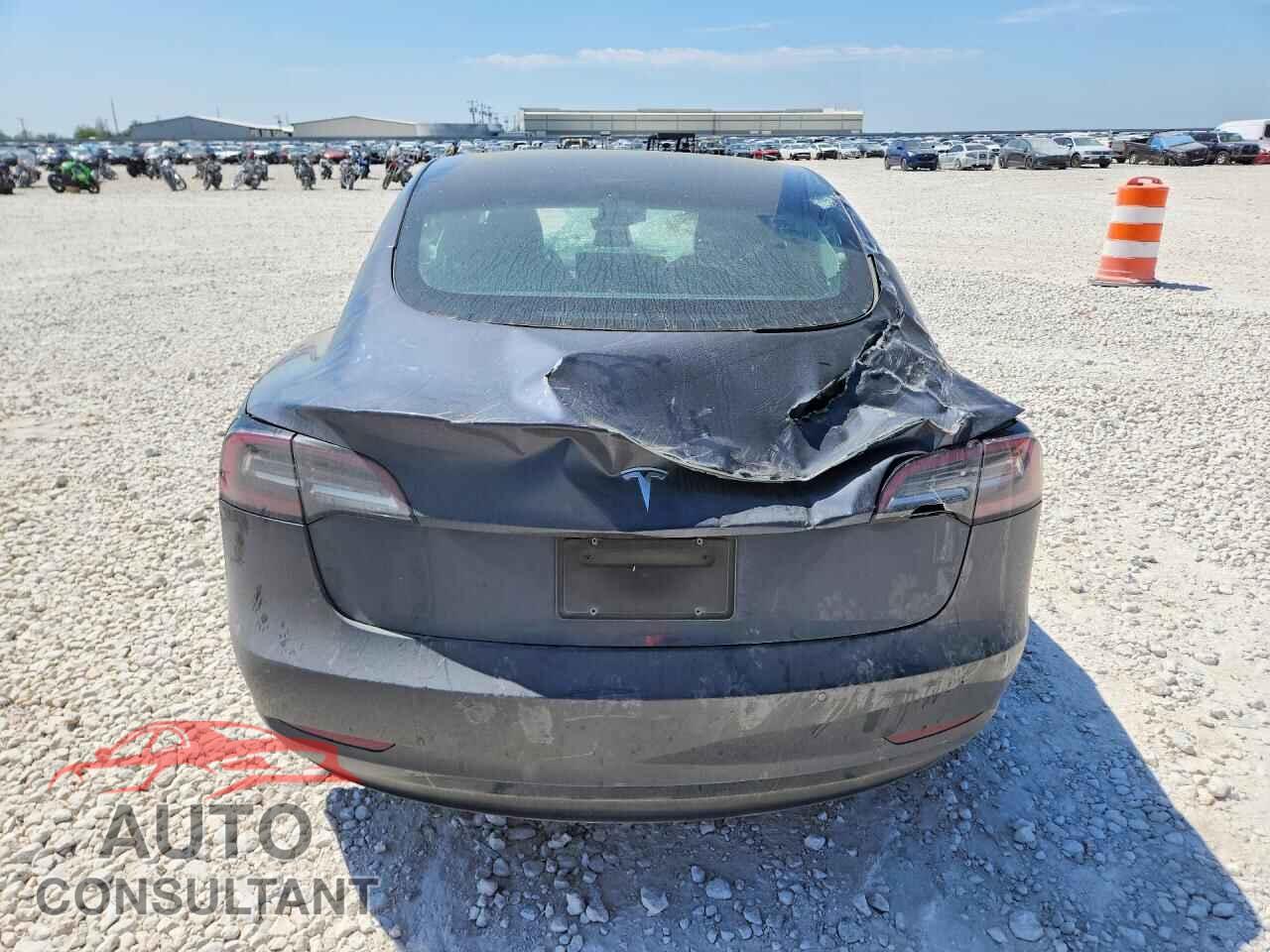 TESLA MODEL 3 2019 - 5YJ3E1EA2KF298691
