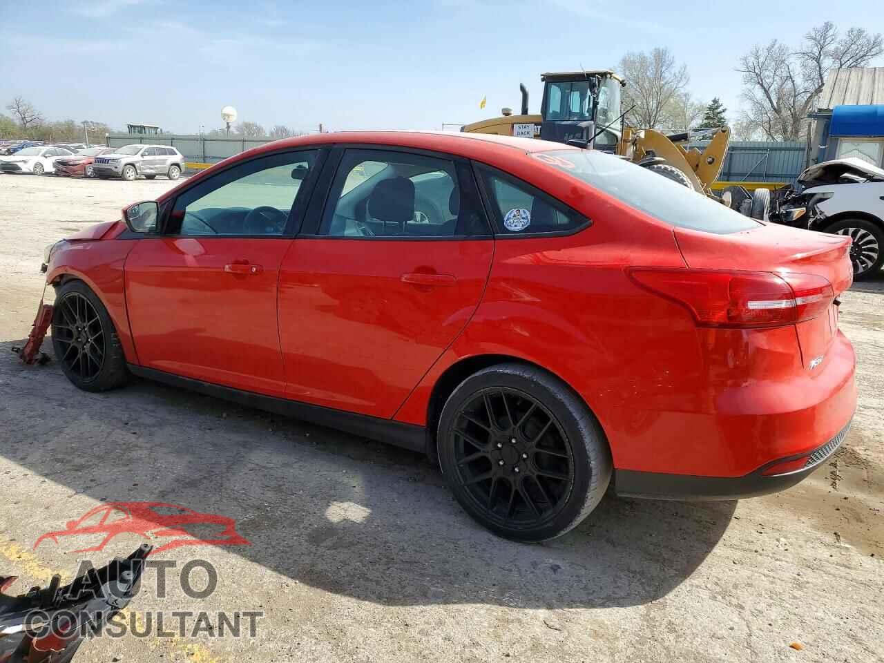 FORD FOCUS 2015 - 1FADP3F23FL240342