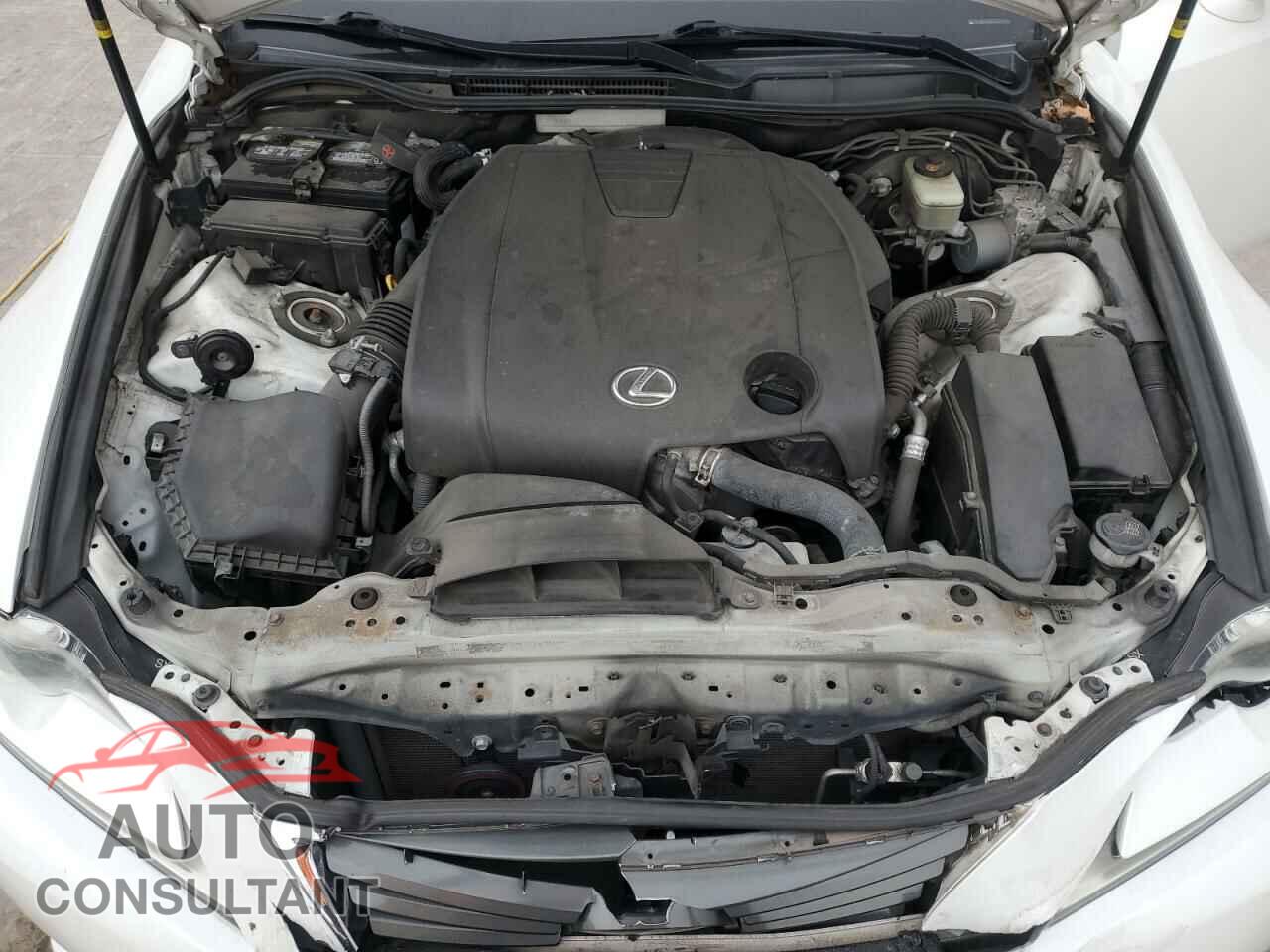 LEXUS IS 2014 - JTHCF1D22E5003147