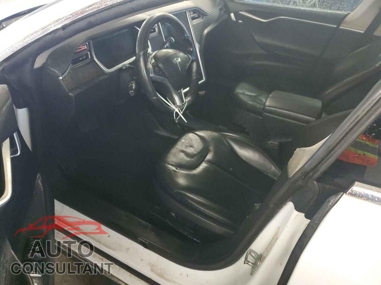 TESLA MODEL S 2013 - 5YJSA1CG1DFP20404