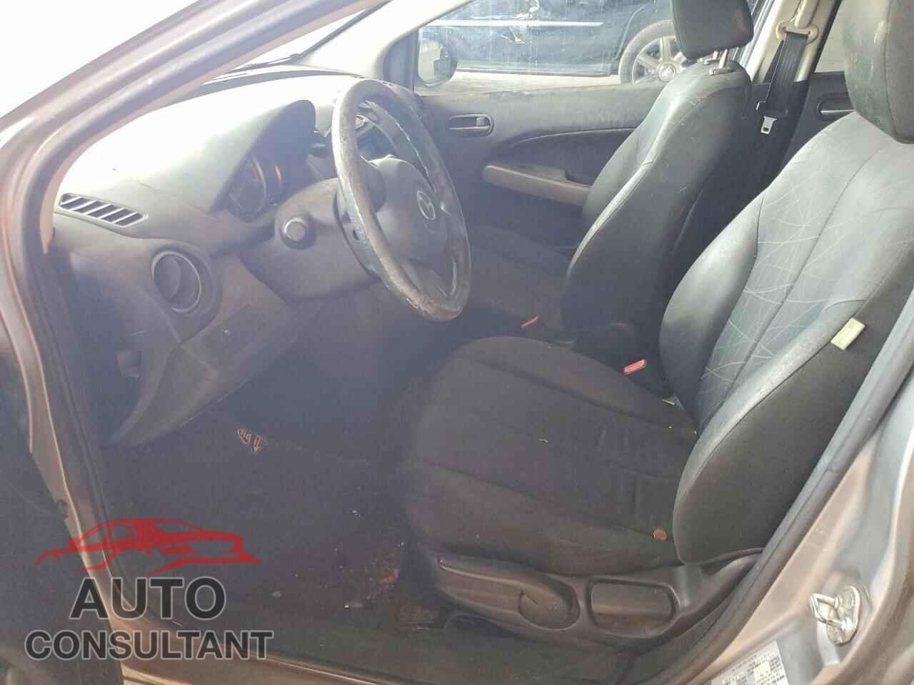 MAZDA 2 2013 - JM1DE1KZ8D0165921