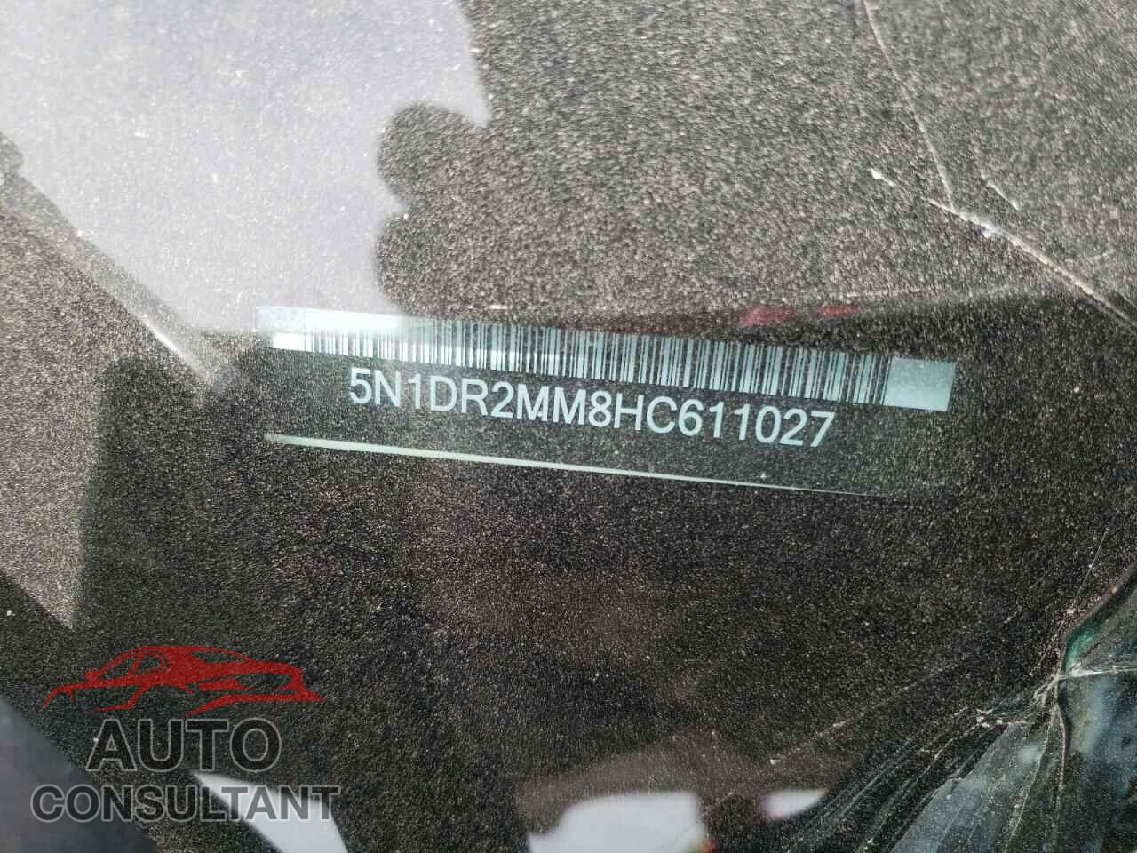NISSAN PATHFINDER 2017 - 5N1DR2MM8HC611027