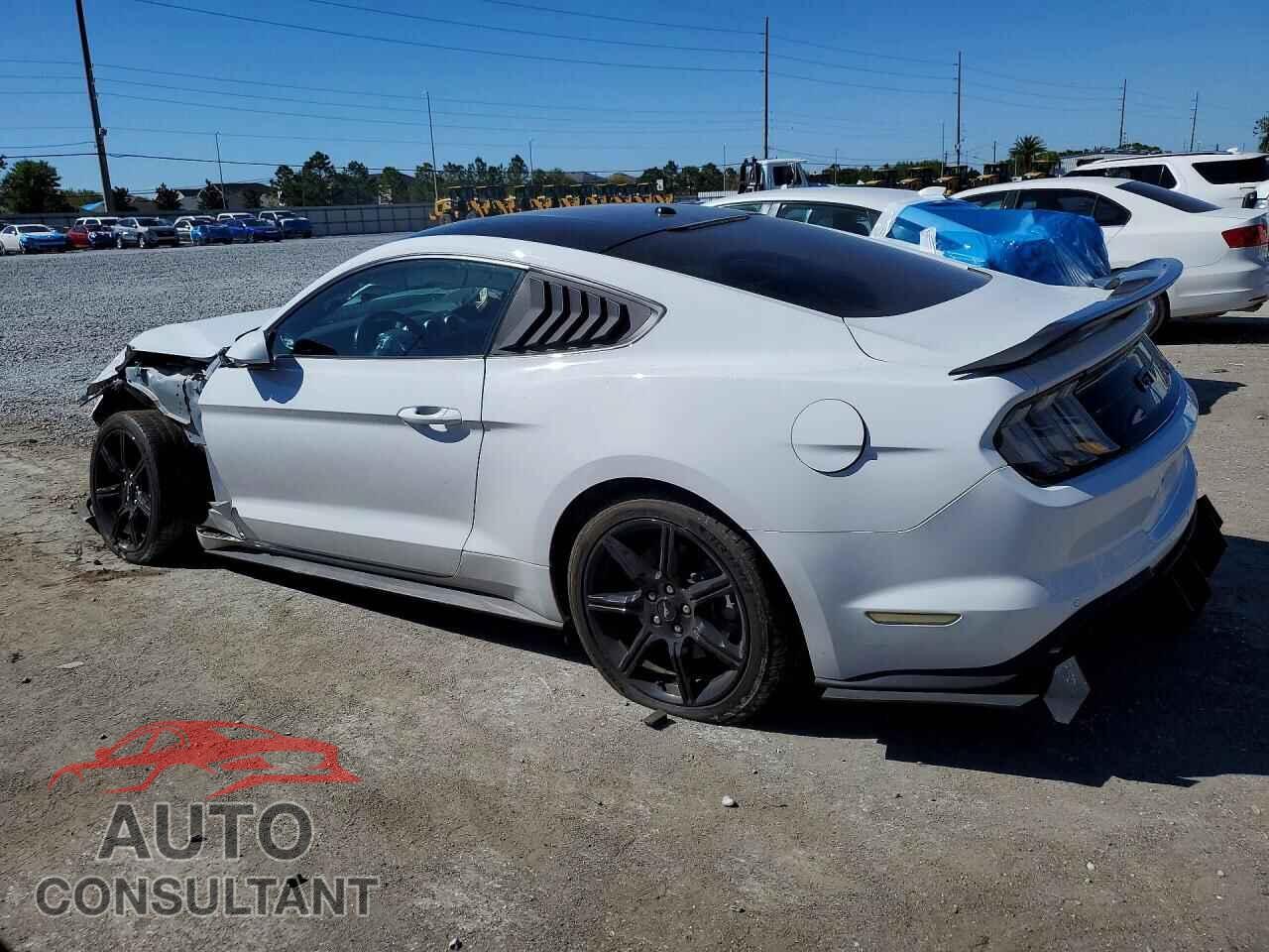 FORD MUSTANG 2019 - 1FA6P8CF4K5192796