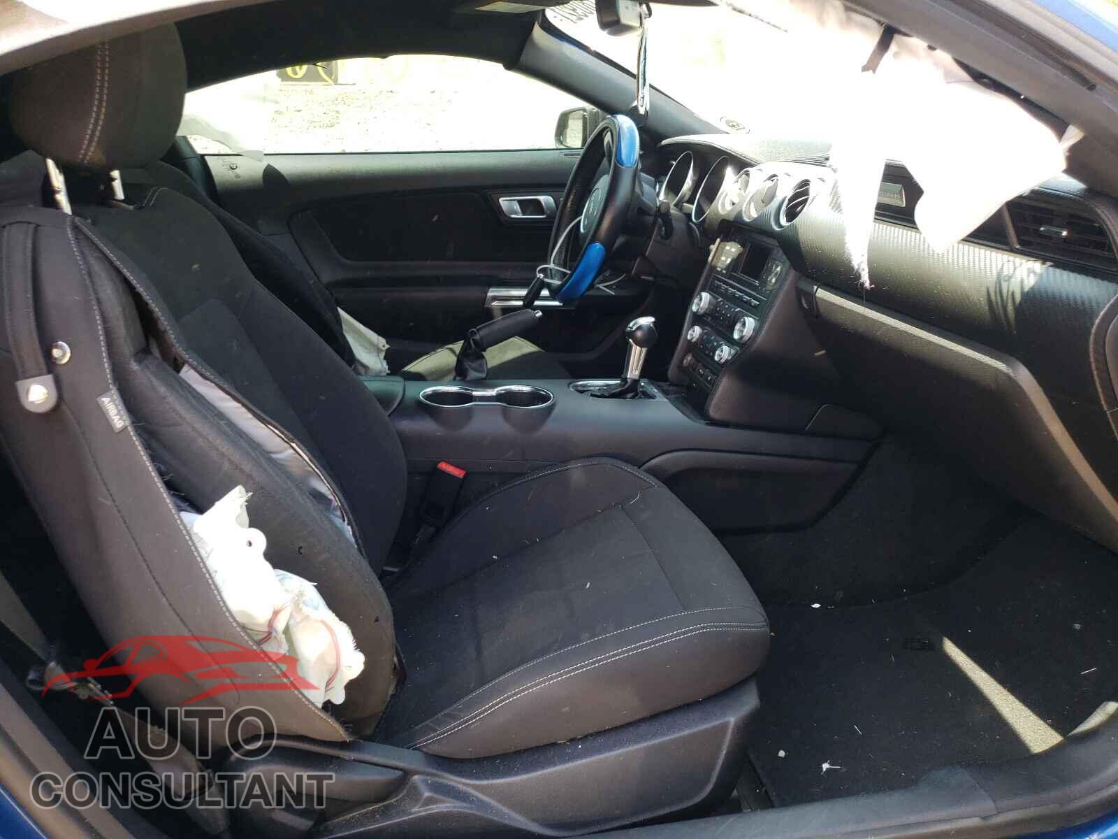 FORD MUSTANG 2018 - 1FA6P8TH2J5120947