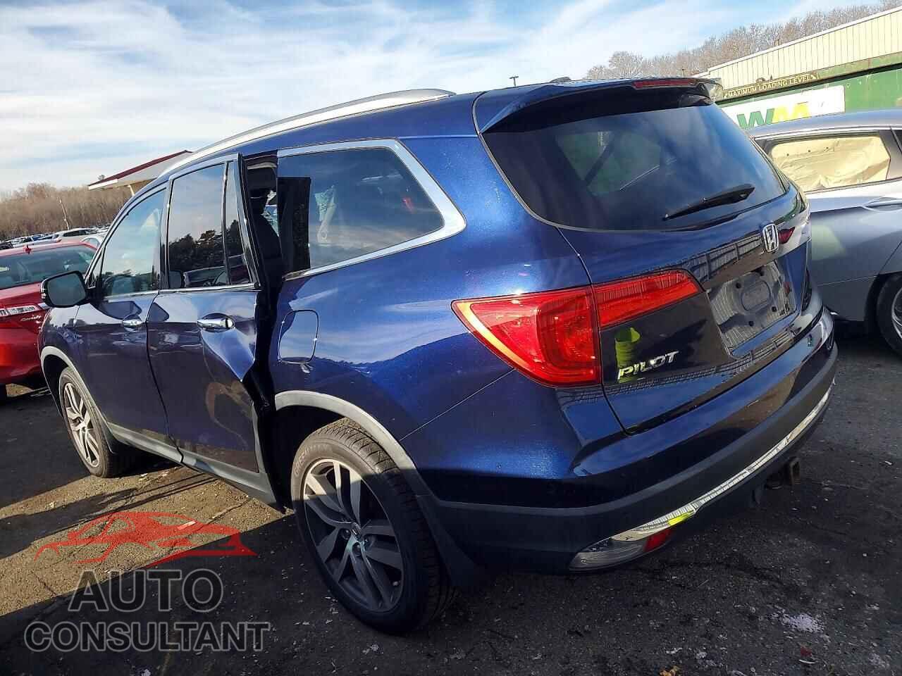 HONDA PILOT 2017 - 5FNYF6H04HB025473