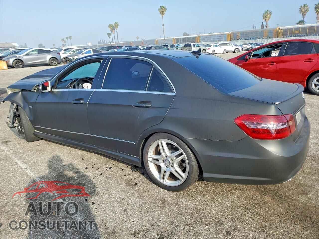 MERCEDES-BENZ E-CLASS 2012 - WDDHF5KB2CA650515