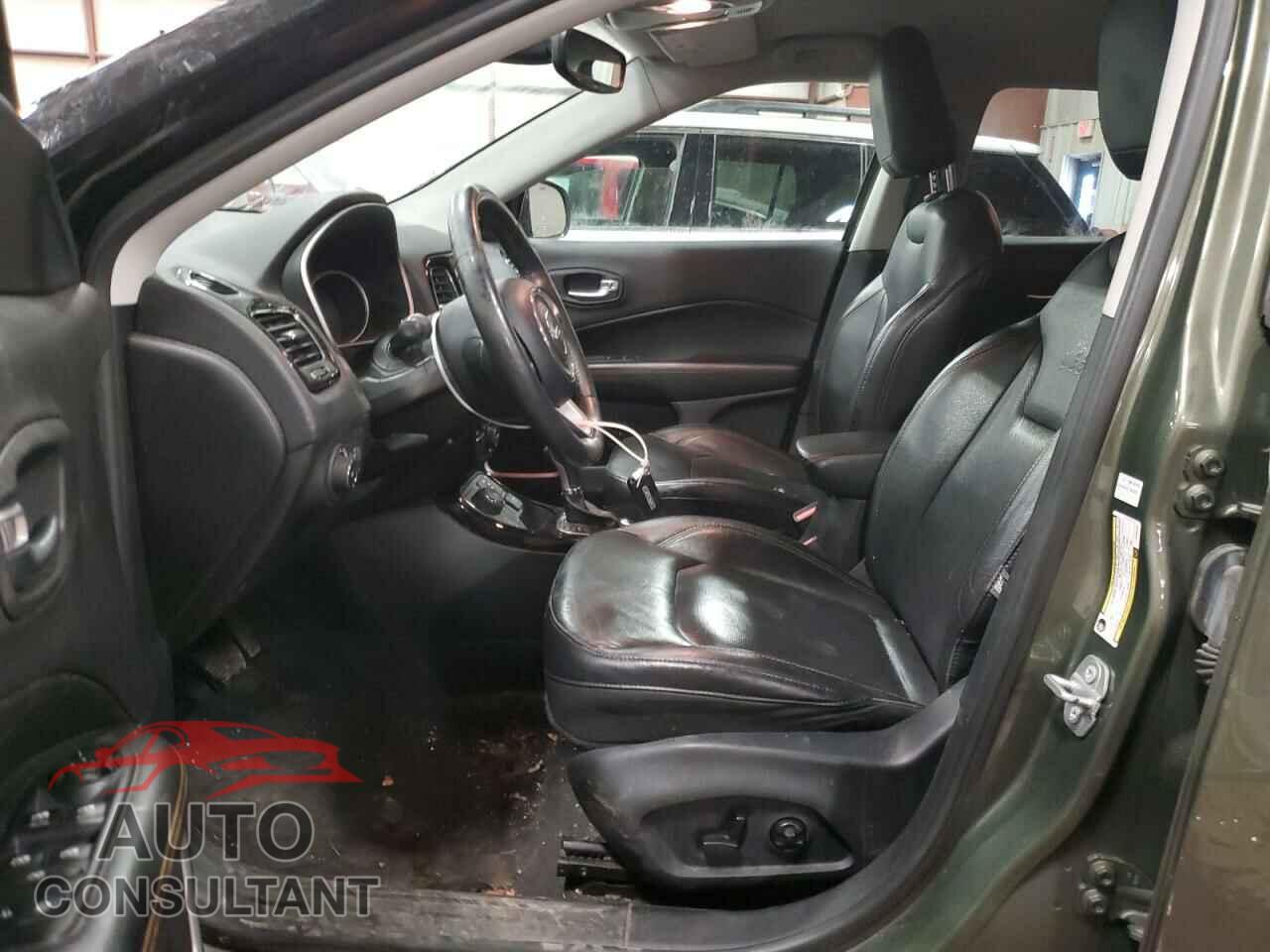 JEEP COMPASS 2018 - 3C4NJDCB1JT365525