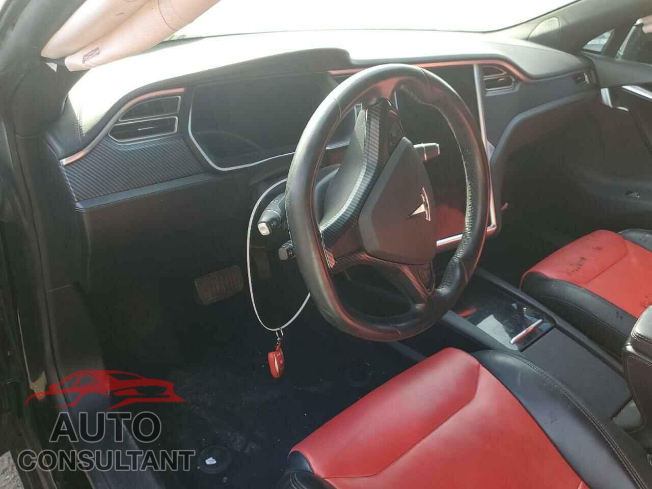 TESLA MODEL S 2018 - 5YJSA1E27JF234256
