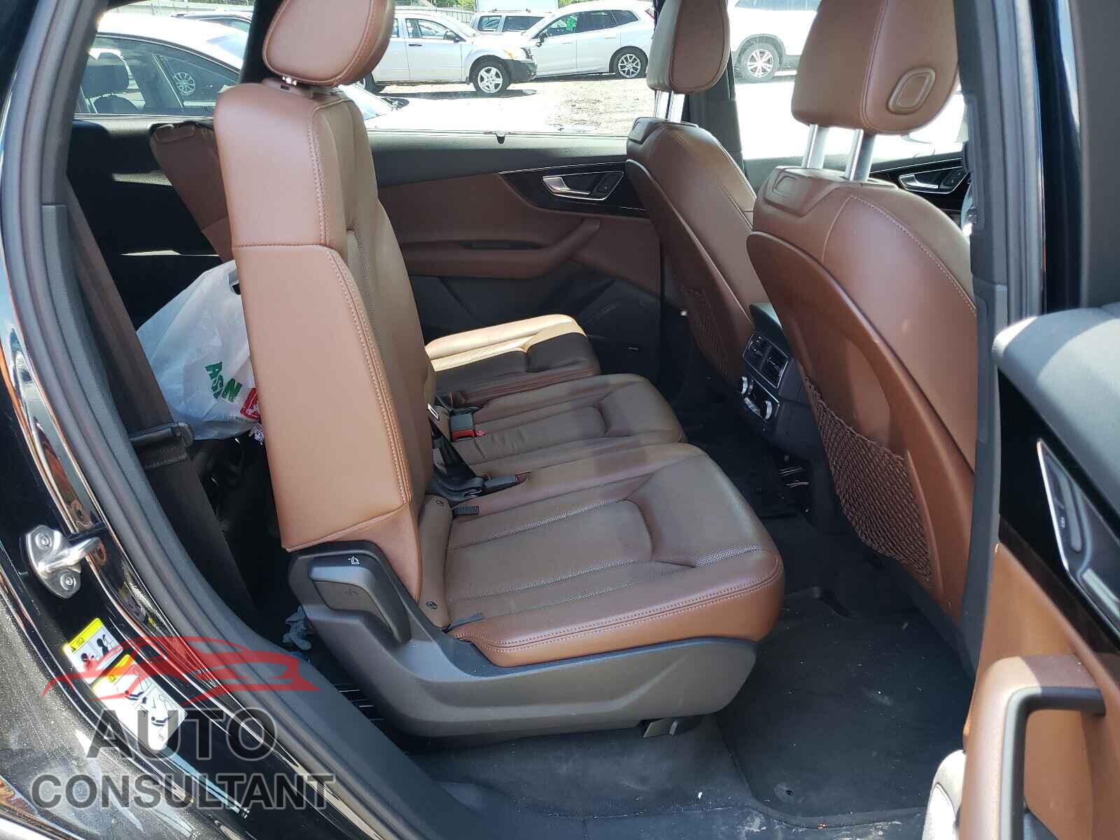 AUDI Q7 2017 - WA1LAAF72HD037814