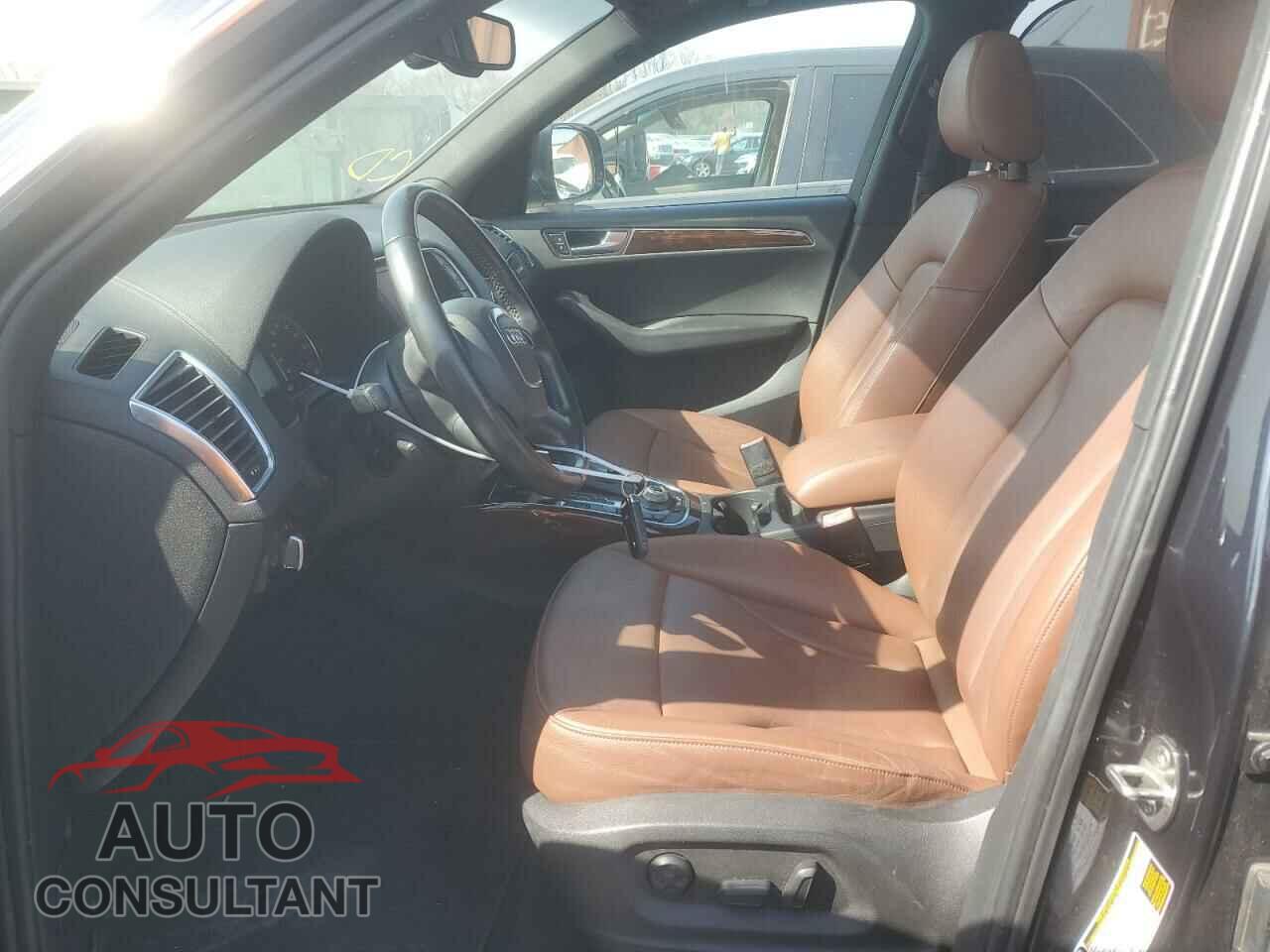 AUDI Q5 2012 - WA1LFAFP2CA128464