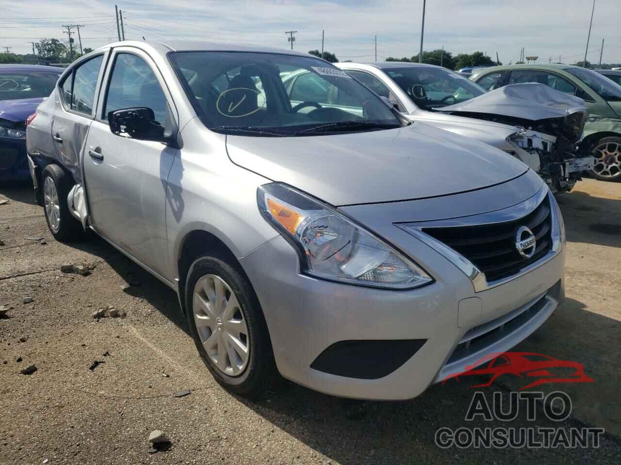 NISSAN VERSA 2017 - 3N1CN7AP7HL851314