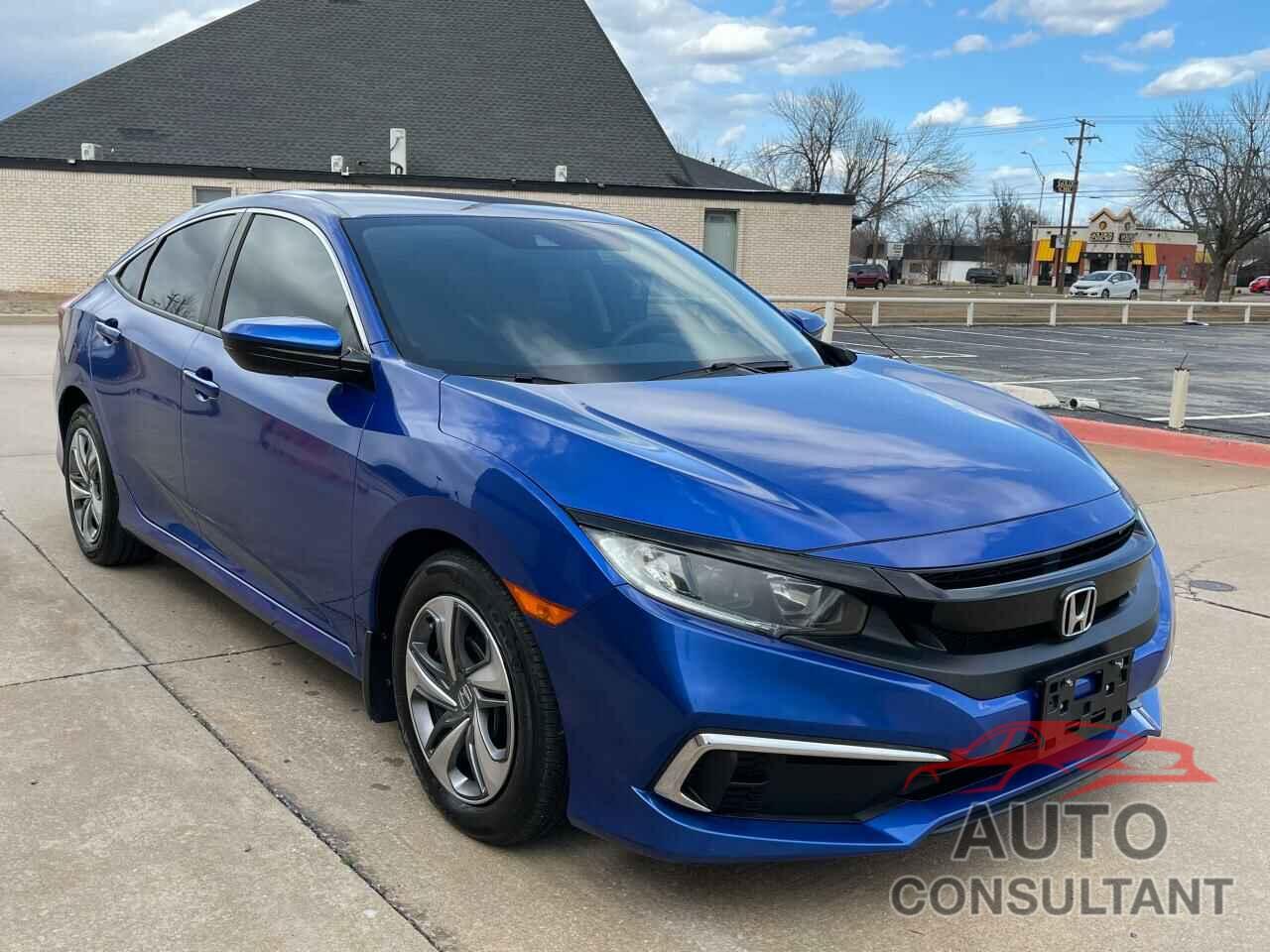 HONDA CIVIC 2019 - 2HGFC2F56KH008717