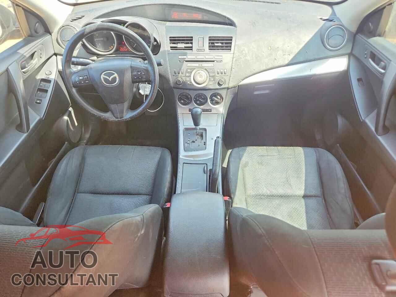 MAZDA 3 2010 - JM1BL1SF6A1177011