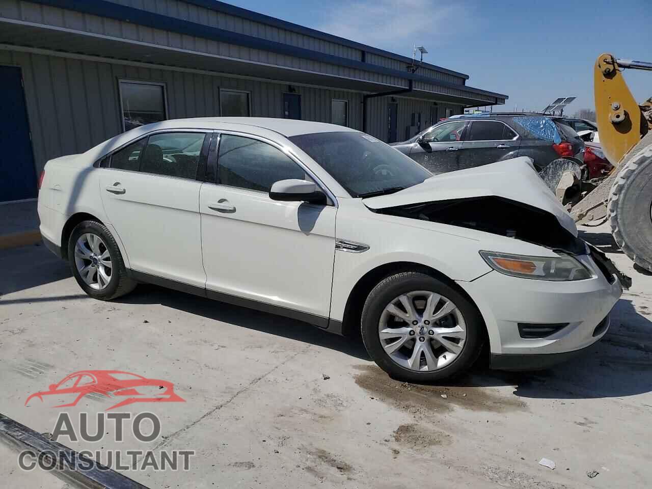 FORD TAURUS 2011 - 1FAHP2EW4BG174855