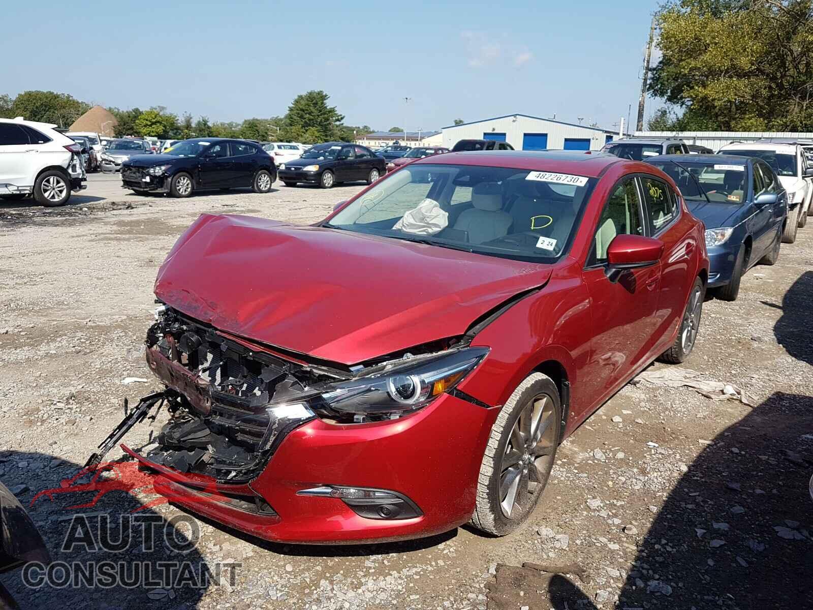 MAZDA 3 2018 - 3MZBN1M31JM265347