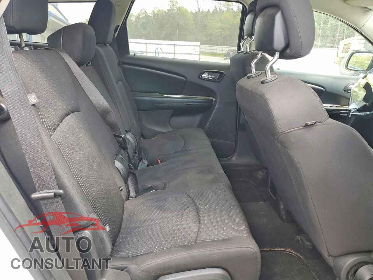 DODGE JOURNEY 2018 - 3C4PDCAB3JT383327