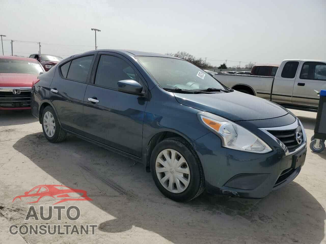 NISSAN VERSA 2017 - 3N1CN7AP4HL850251