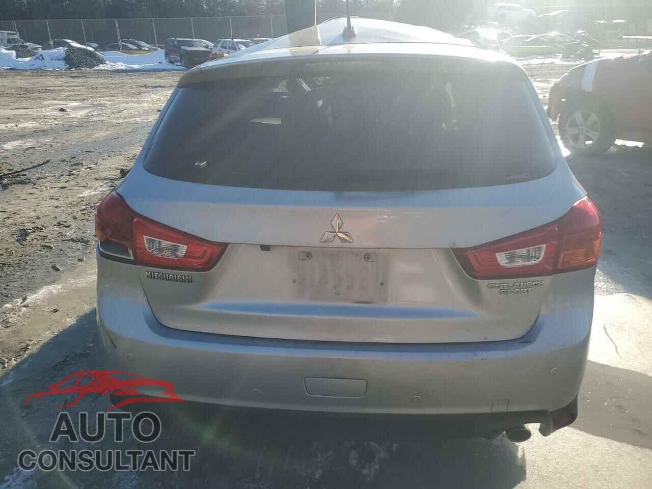 MITSUBISHI OUTLANDER 2015 - 4A4AR4AU2FE002310