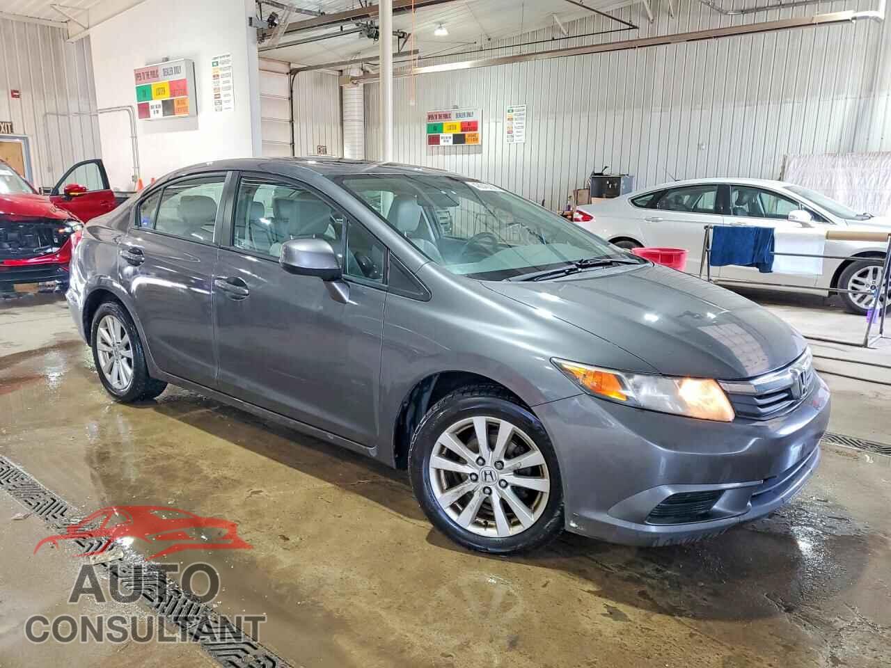 HONDA CIVIC 2012 - 2HGFB2F90CH529875