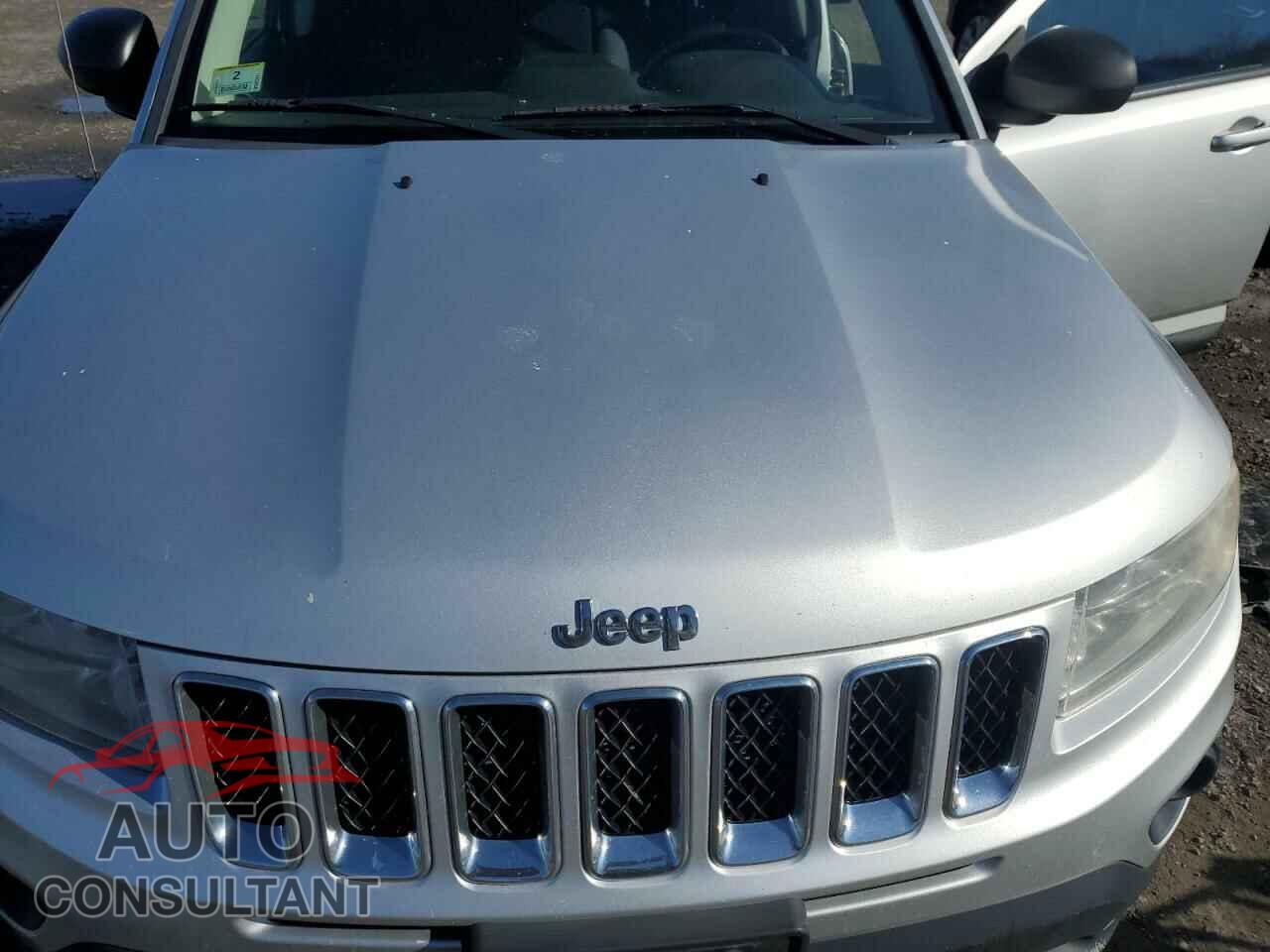 JEEP COMPASS 2011 - 1J4NF1FB6BD282122